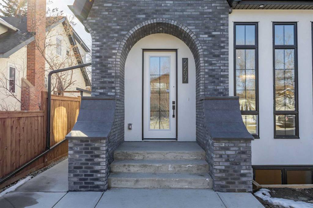 Fourth View of 2207 26a Street SW, Killarney/Glengarry, Calgary, Alberta, T3E 2C2