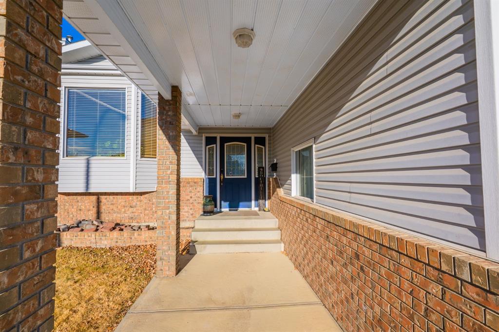 Fourth View of 136 Palliser Way NE, Park View, Medicine Hat, Alberta, T1C1R6