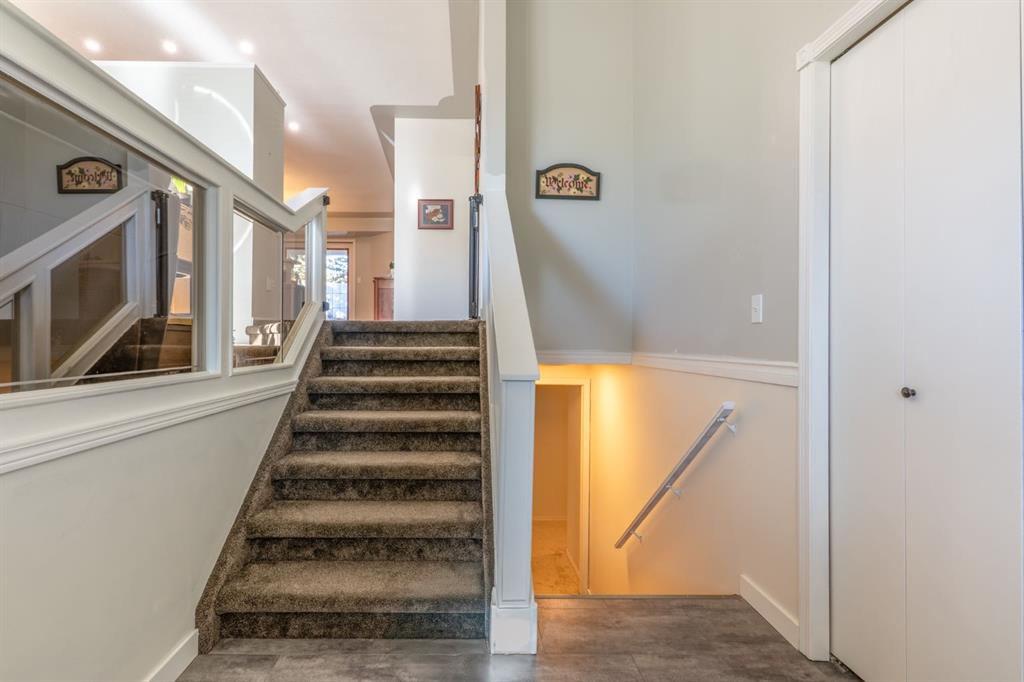 Fifth View of 136 Palliser Way NE, Park View, Medicine Hat, Alberta, T1C1R6