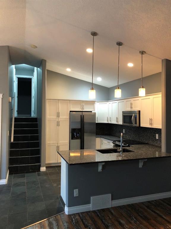 Fifth View of 8453 102 Avenue , Crystal Landing, Grande Prairie, Alberta, T8X 0N7