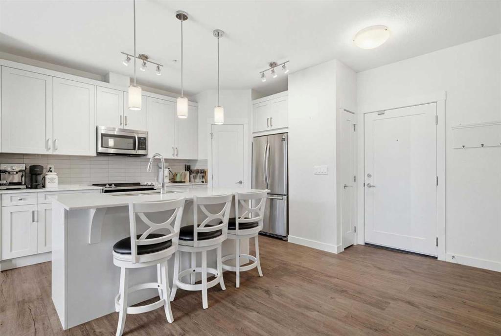 Fifth View of 104, 20 Walgrove Walk SE, Walden, Calgary, Alberta, T2X 4L2