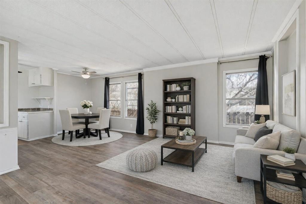 381 Big Springs Drive SE, A2299708, Alberta,