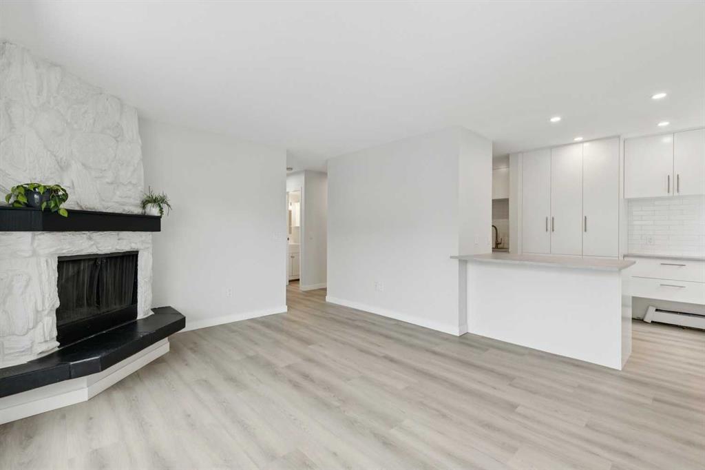 31, 2414 14A Street , A2299711, Alberta,