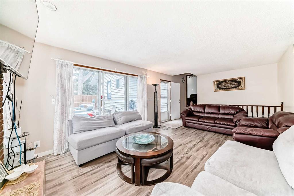 Fourth View of 5411 Temple Road NE, Temple, Calgary, Alberta, T1Y3B1