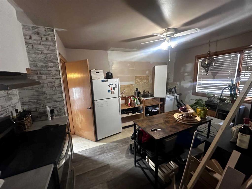 Fourth View of 4413 40A Avenue , Grandview, Red Deer, Alberta, T4N 1A4