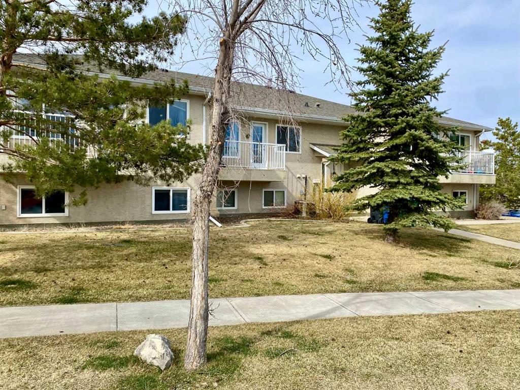 4, 5 Tartan Boulevard W, A2299777, Alberta,