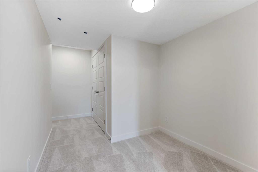 Fifth View of 12 Waterford Glen , Waterford, Chestermere, Alberta, T1X 2T8