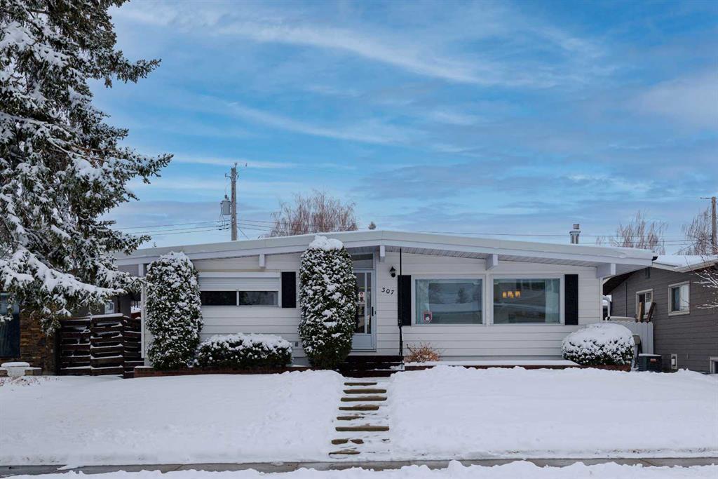 MLS® listing #109896051 for sale located at 307 Wascana Road SE