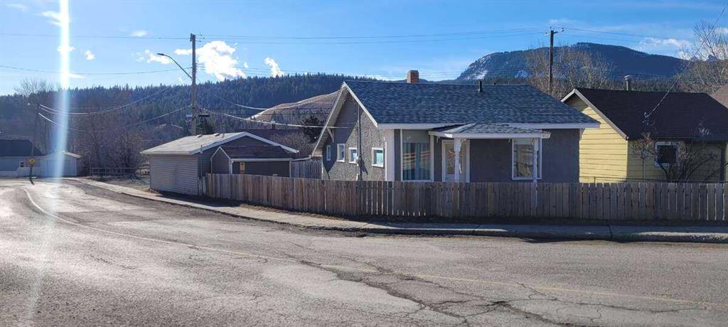 Fourth View of 7950 17th Avenue , NONE, Coleman, Alberta, T0K 0M0