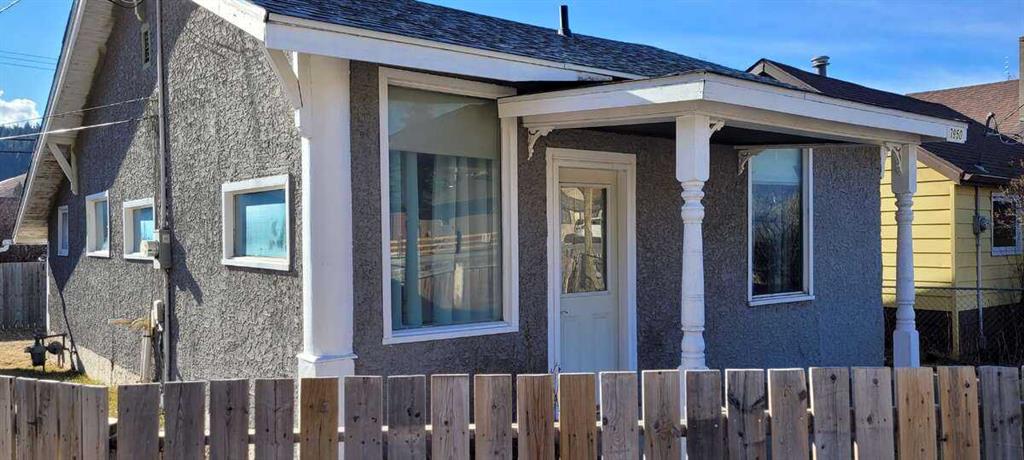 Fifth View of 7950 17th Avenue , NONE, Coleman, Alberta, T0K 0M0