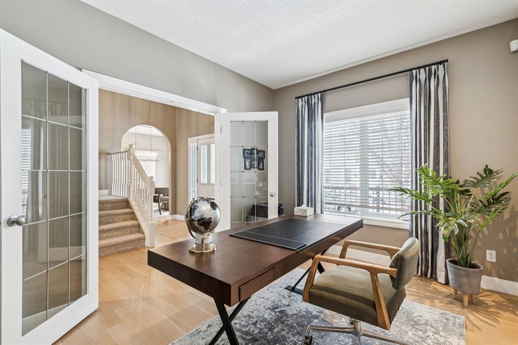 Fifth View of 155 Somme Manor SW, Garrison Woods, Calgary, Alberta, T2T 6J3