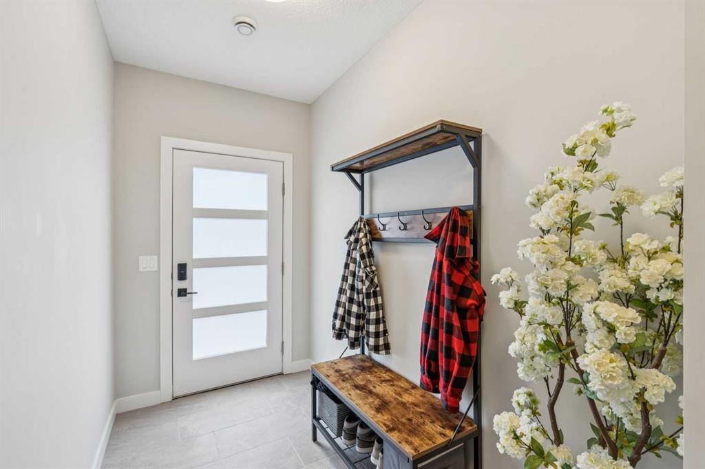 Third View of 210, 81 Greenbriar Place NW, Greenwood/Greenbriar, Calgary, Alberta, T3B 6J1