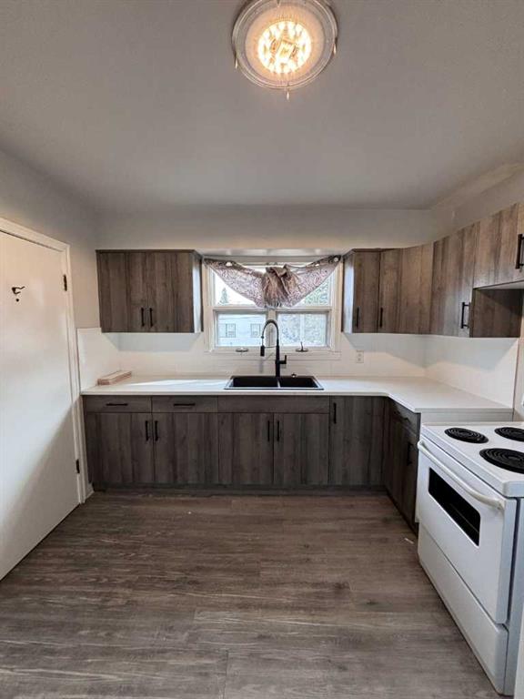 Fifth View of 4, 1814 10 Avenue S, Victoria Park, Lethbridge, Alberta, T1K 0B6