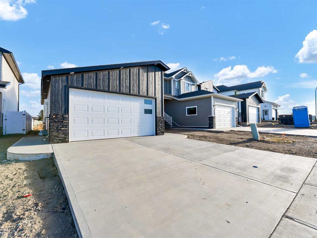 Third View of 91 Sierra Road SW, SW Southridge, Medicine Hat, Alberta, T1B 4Y6