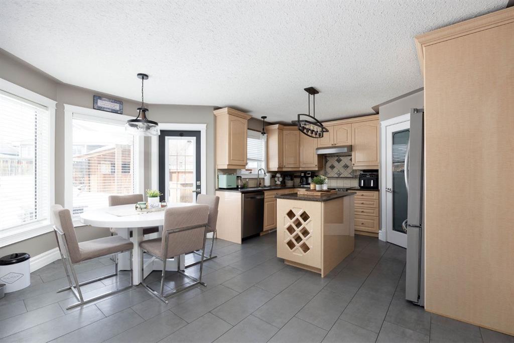 Third View of 327 Williams Drive , Wood Buffalo, Fort McMurray, Alberta, T9K2A9