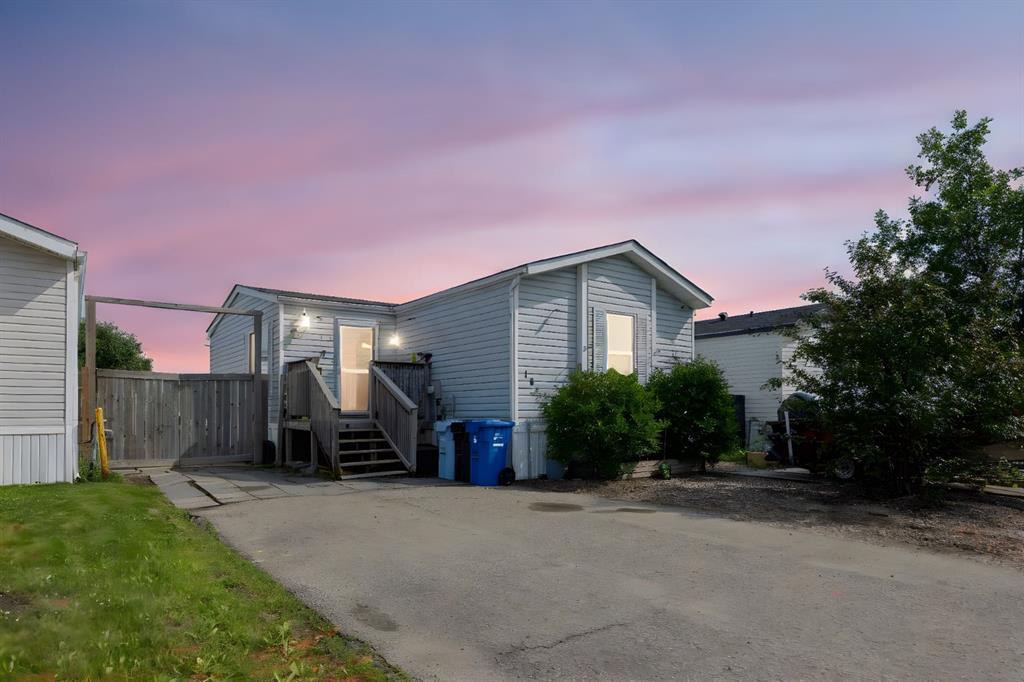 163 Cree Lane , A2300037, Alberta,