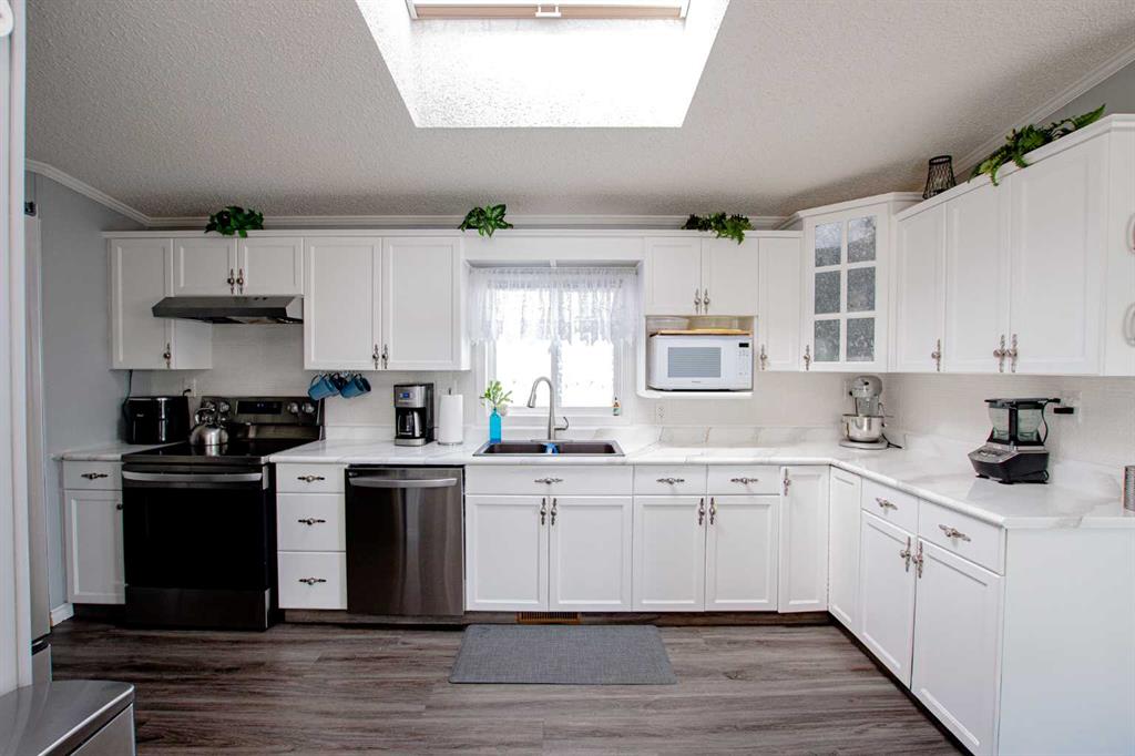 Fifth View of 207, 10615 88 Street , MH - Trumpeter Village, Grande Prairie, Alberta, T8X 1P5