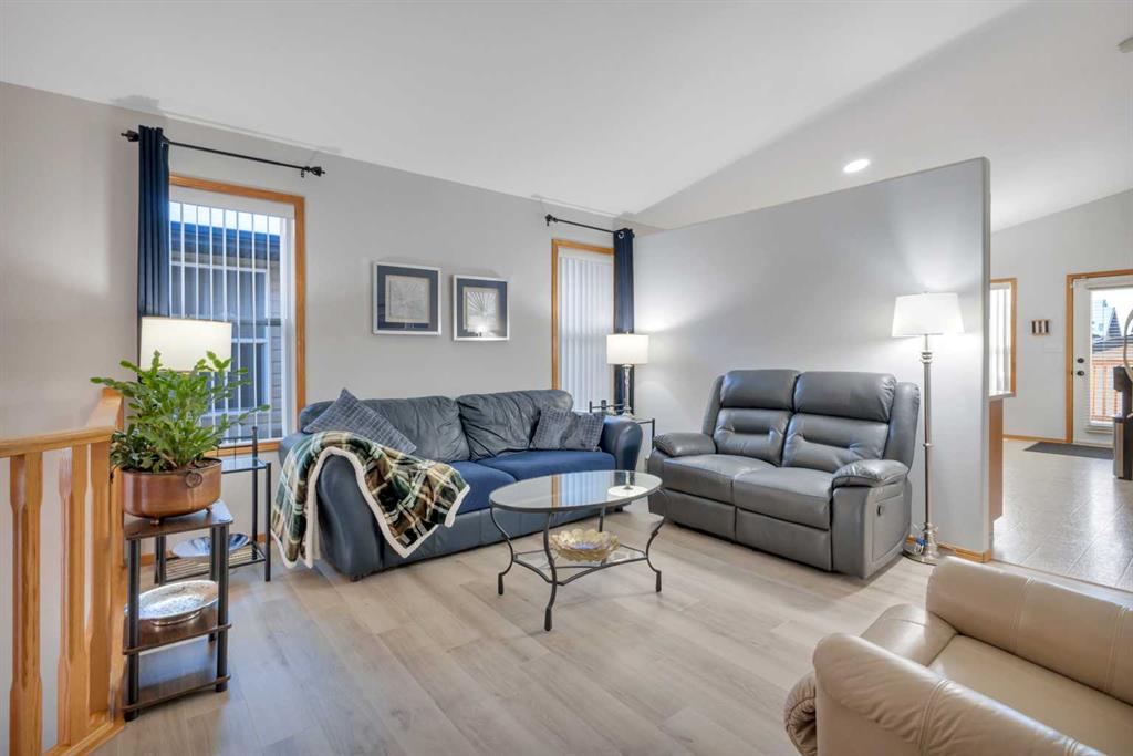 Fourth View of 44 Leonard Crescent , Lonsdale, Red Deer, Alberta, T4R 3B4