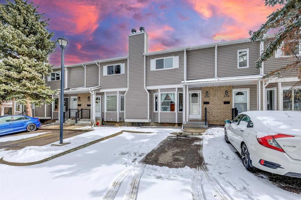 Third View of 268 Cedarwood Park SW, Cedarbrae, Calgary, Alberta, T2W 5X6