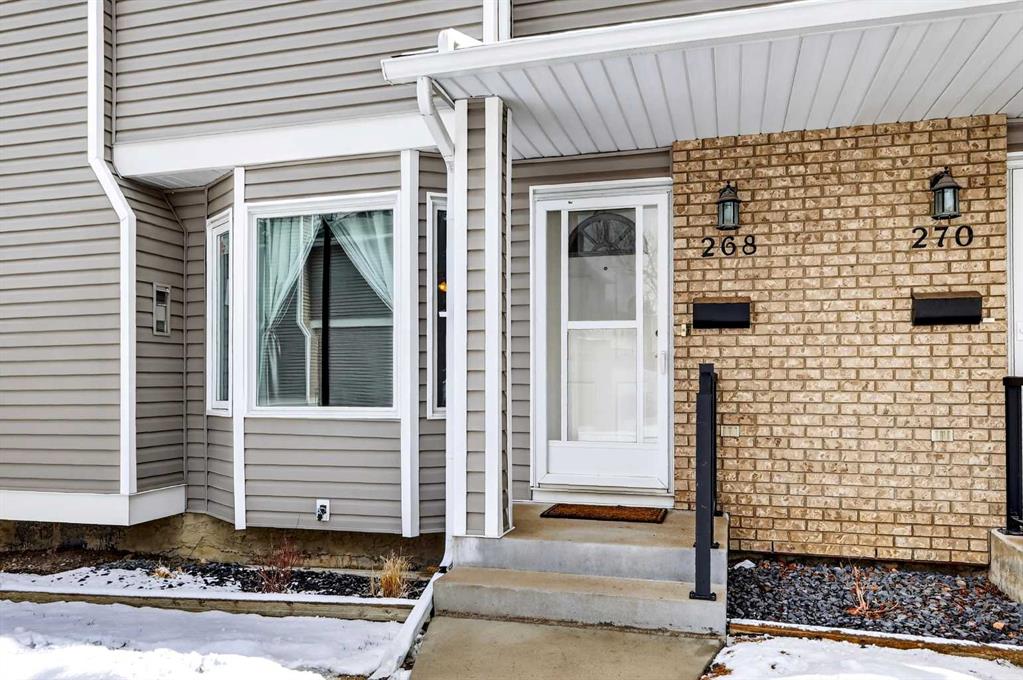 Fourth View of 268 Cedarwood Park SW, Cedarbrae, Calgary, Alberta, T2W 5X6