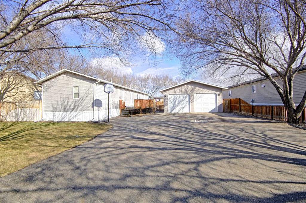 Third View of 823 3 Street S, NONE, Grassy Lake, Alberta, T0K 0Z0