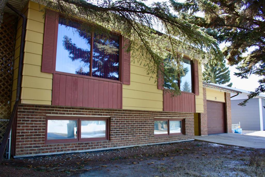 Fifth View of #25 4th Avenue E, NONE, Neilburg, Saskatchewan, S0M 2C0