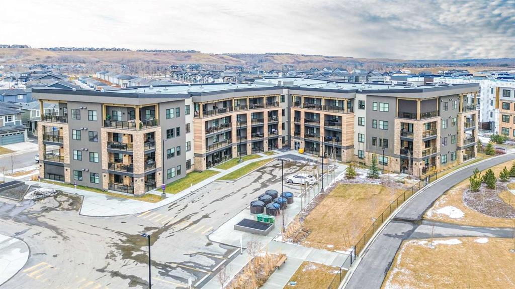 404, 125 Wolf Hollow Crescent SE, A2300115, Alberta,