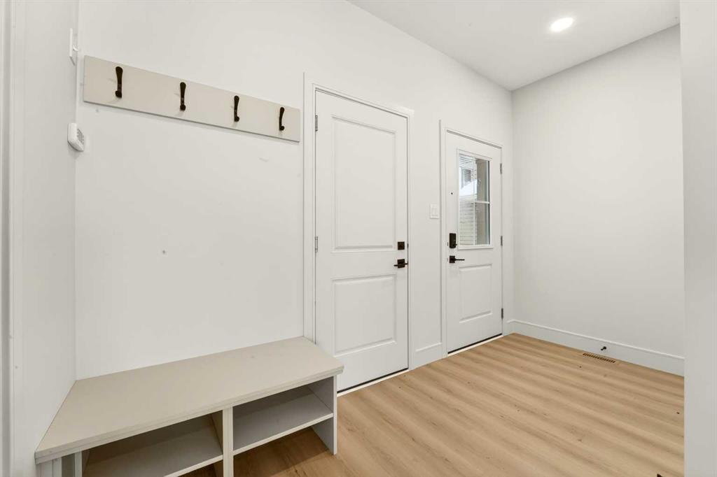 Fifth View of 2518 44 Street S, Discovery, Lethbridge, Alberta, T1K 8L6