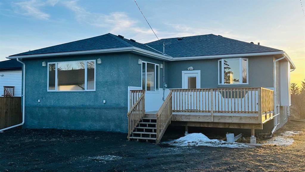 Fourth View of 217 3 Street West  , NONE, Munson, Alberta, T0J 2B0
