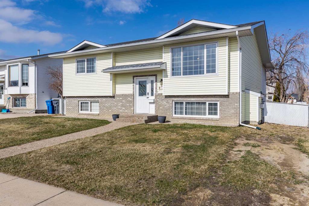 Fourth View of 30 Sage Close SE, SE Southridge, Medicine Hat, Alberta, T1B4H7
