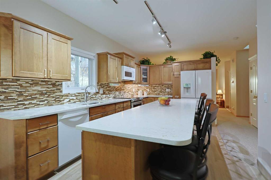 Fourth View of 13 Scimitar Heath NW, Scenic Acres, Calgary, Alberta, T3L 2E1