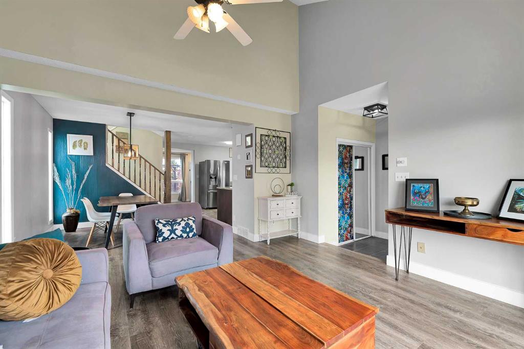 44 Strathclair Rise SW, A2300232, Alberta,