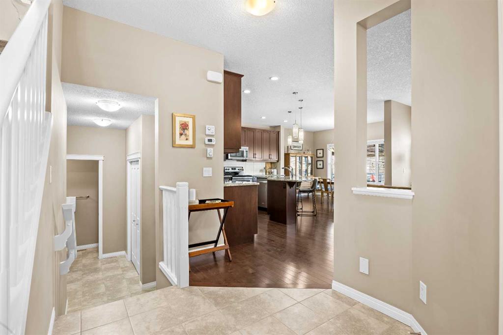 Fourth View of 211 Mountainview Drive , Mountainview, Okotoks, Alberta, T1S 0L6