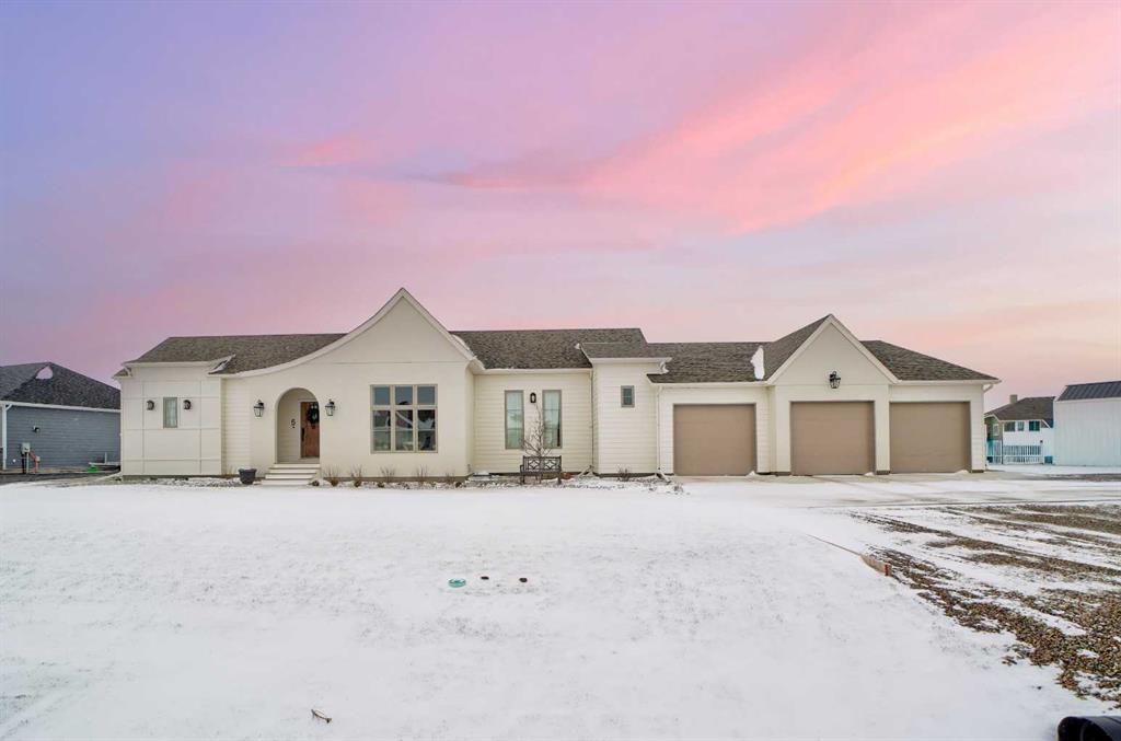 5 Quarry Bank Road , A2300382, Alberta,