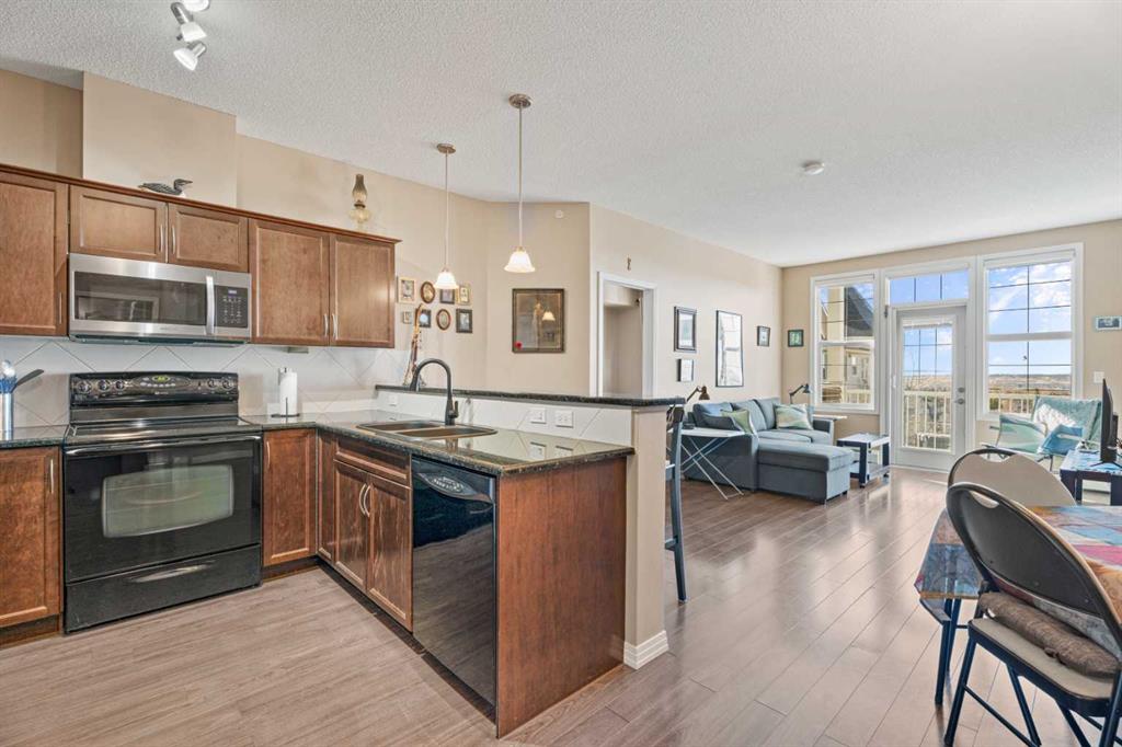 410, 1 Crystal Green Lane , A2300391, Alberta,