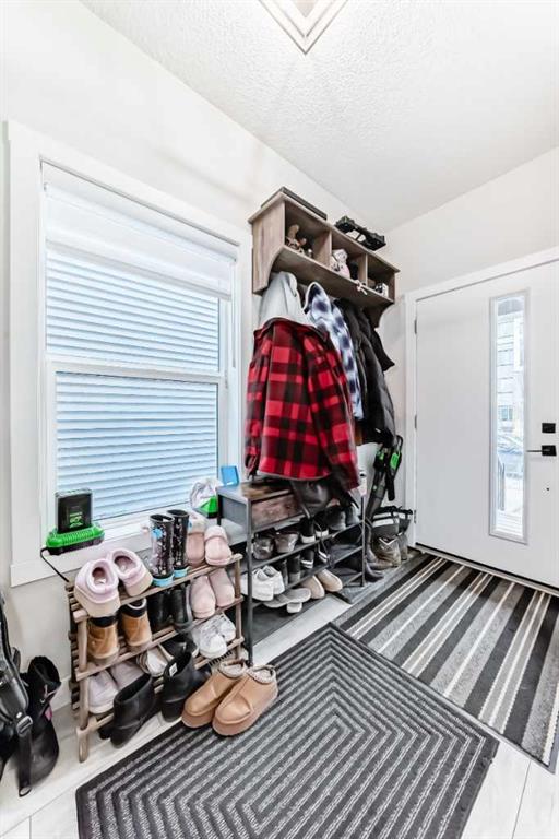 Fourth View of 223 Wolf Creek Avenue SE, Wolf Willow, Calgary, Alberta, T2X4X1