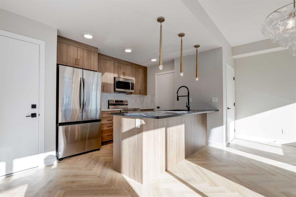 303, 14800 1 Street NW, A2300574, Alberta,