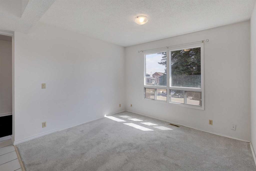 Fourth View of 71 Beddington Rise NE, Beddington Heights, Calgary, Alberta, T3K 1N1