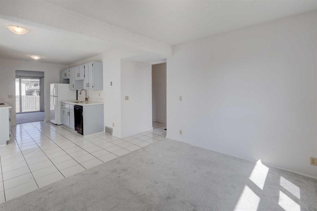 Fifth View of 71 Beddington Rise NE, Beddington Heights, Calgary, Alberta, T3K 1N1