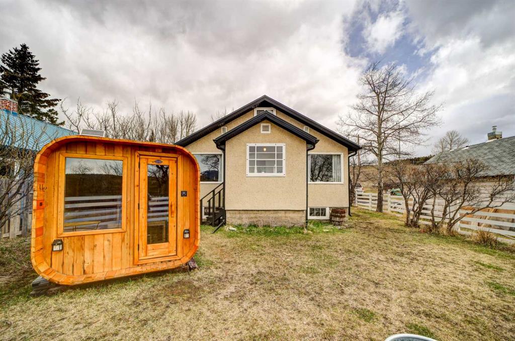 8630 17 Avenue , A2300593, Alberta,