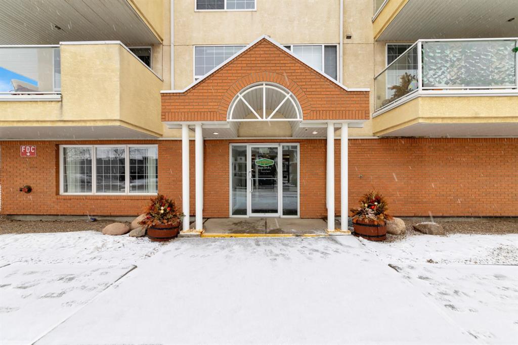 Third View of 204, 5117 50 Street , Central Business District, Lloydminster, Alberta, T9V 0M2