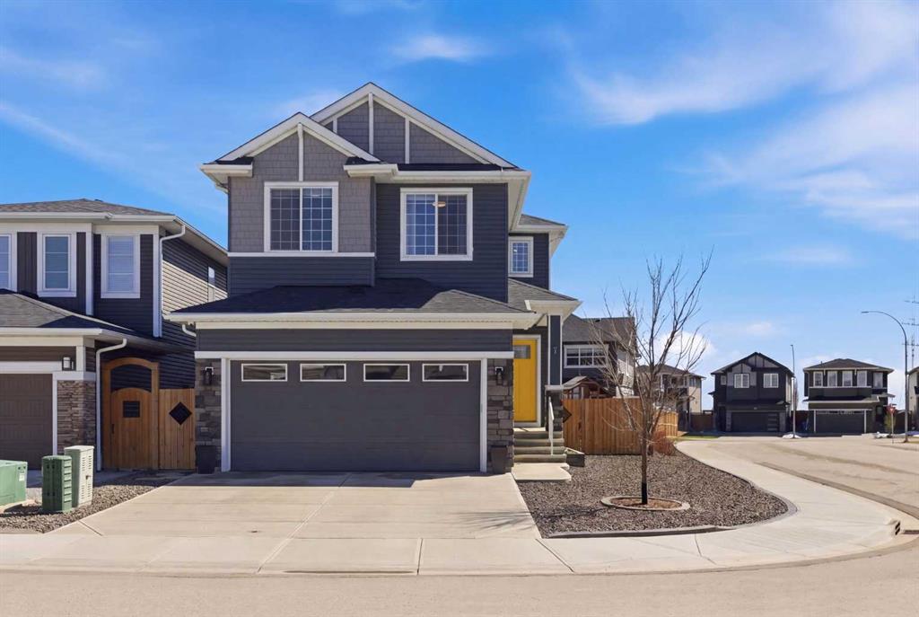 Third View of 7 Evansglen Park NW, Evanston, Calgary, Alberta, T3P0X9