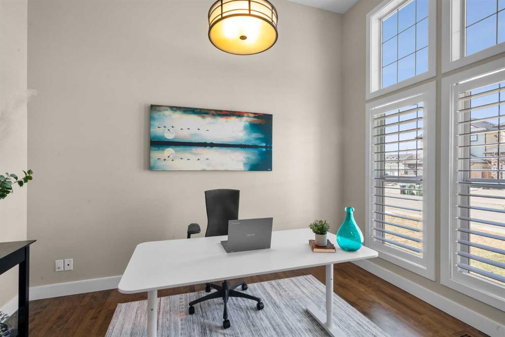 Third View of 809 Canoe Green SW, Canals, Airdrie, Alberta, T4B 3K6