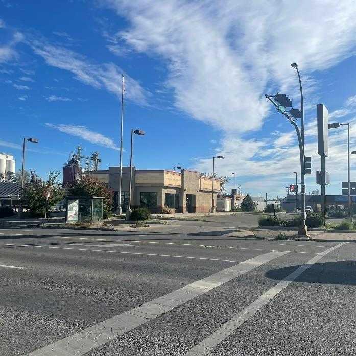 Third View of 1303 3 Avenue S, Upper Eastside, Lethbridge, Alberta, T1J 0K4