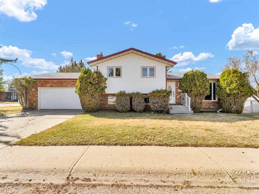 Second View of 31 Rossdale Way SE, Ross Glen, Medicine Hat, Alberta, T1B 1X5