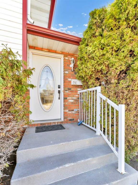 Fourth View of 31 Rossdale Way SE, Ross Glen, Medicine Hat, Alberta, T1B 1X5