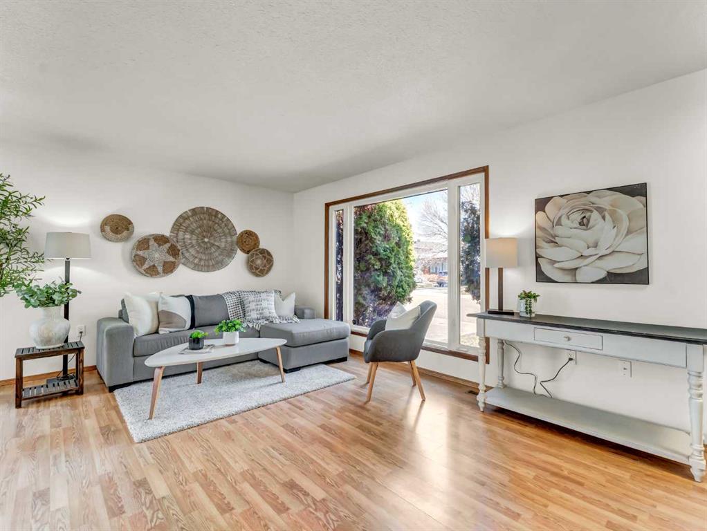 Fifth View of 31 Rossdale Way SE, Ross Glen, Medicine Hat, Alberta, T1B 1X5