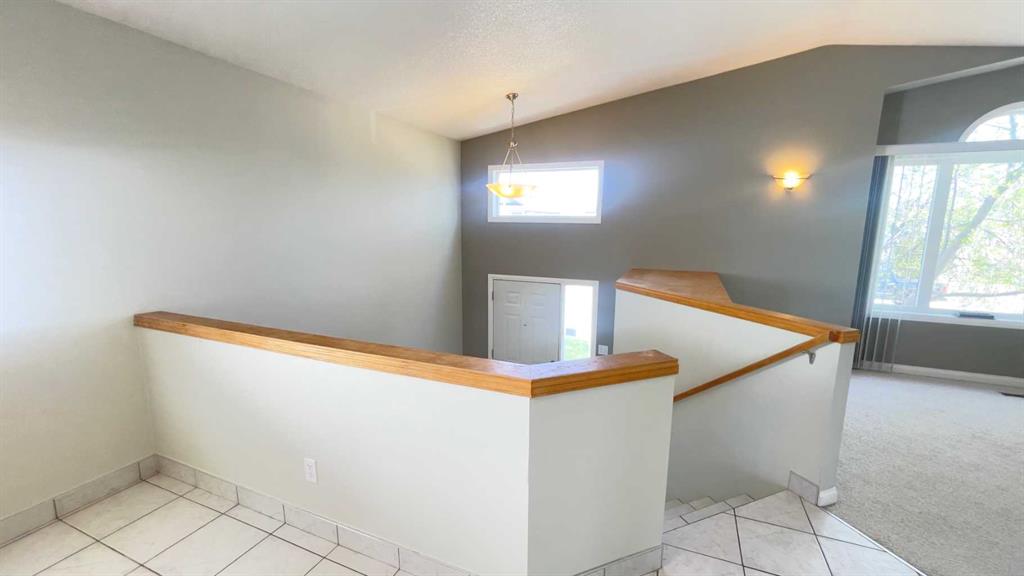 Third View of 34 Blackfoot Road W, Indian Battle Heights, Lethbridge, Alberta, T1K 7P5