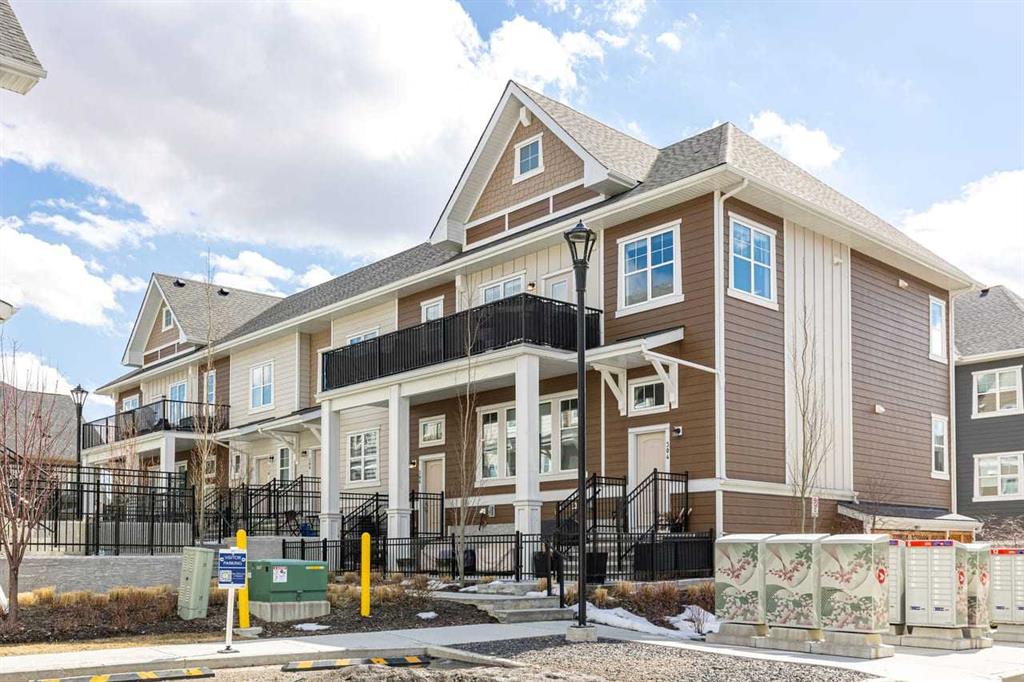 306 Cranbrook Walk SE, A2300775, Alberta,
