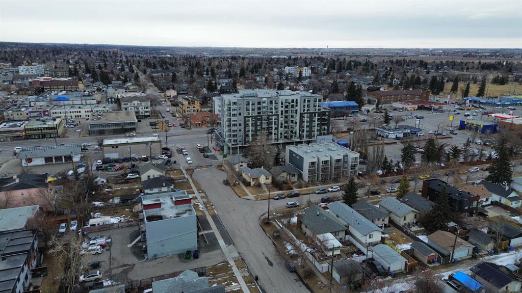 Fourth View of 206 15 Avenue NE, Crescent Heights, Calgary, Alberta, T2E 1G9